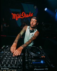 mascarada dj Mr. Majestyk